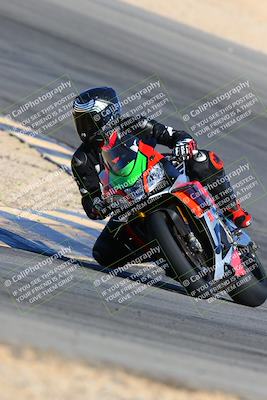 media/Feb-13-2022-SoCal Trackdays (Sun) [[c9210d39ca]]/Turn 10 (920am)/